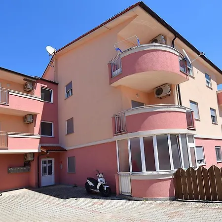 Apartmebt Illa