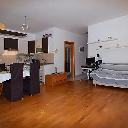 Apartmebt Illa
